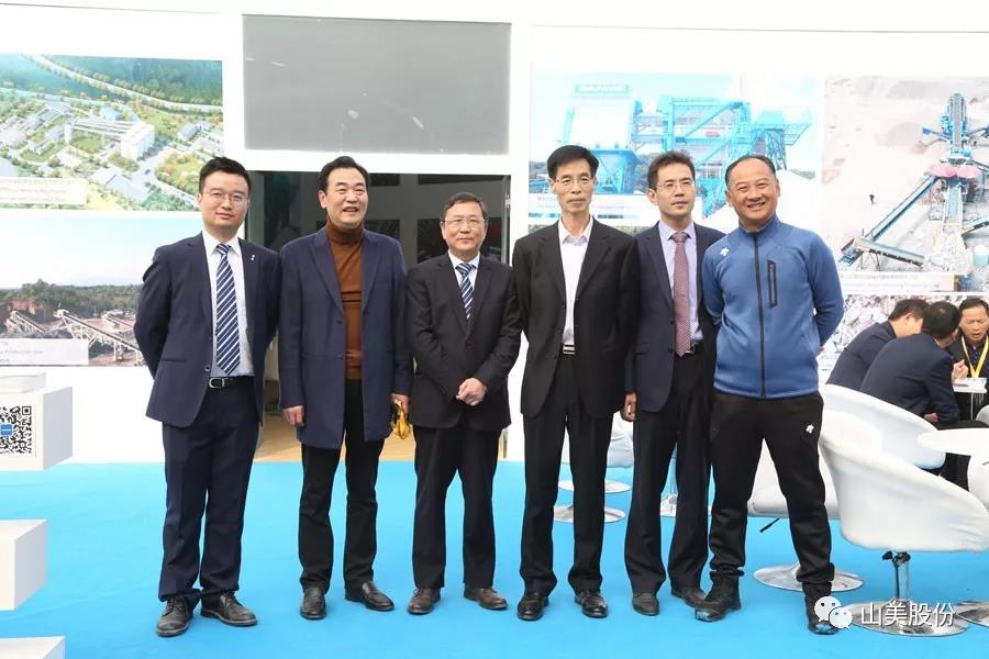 2018上海宝马展|德赢VWIN股份完美收官 满载而归