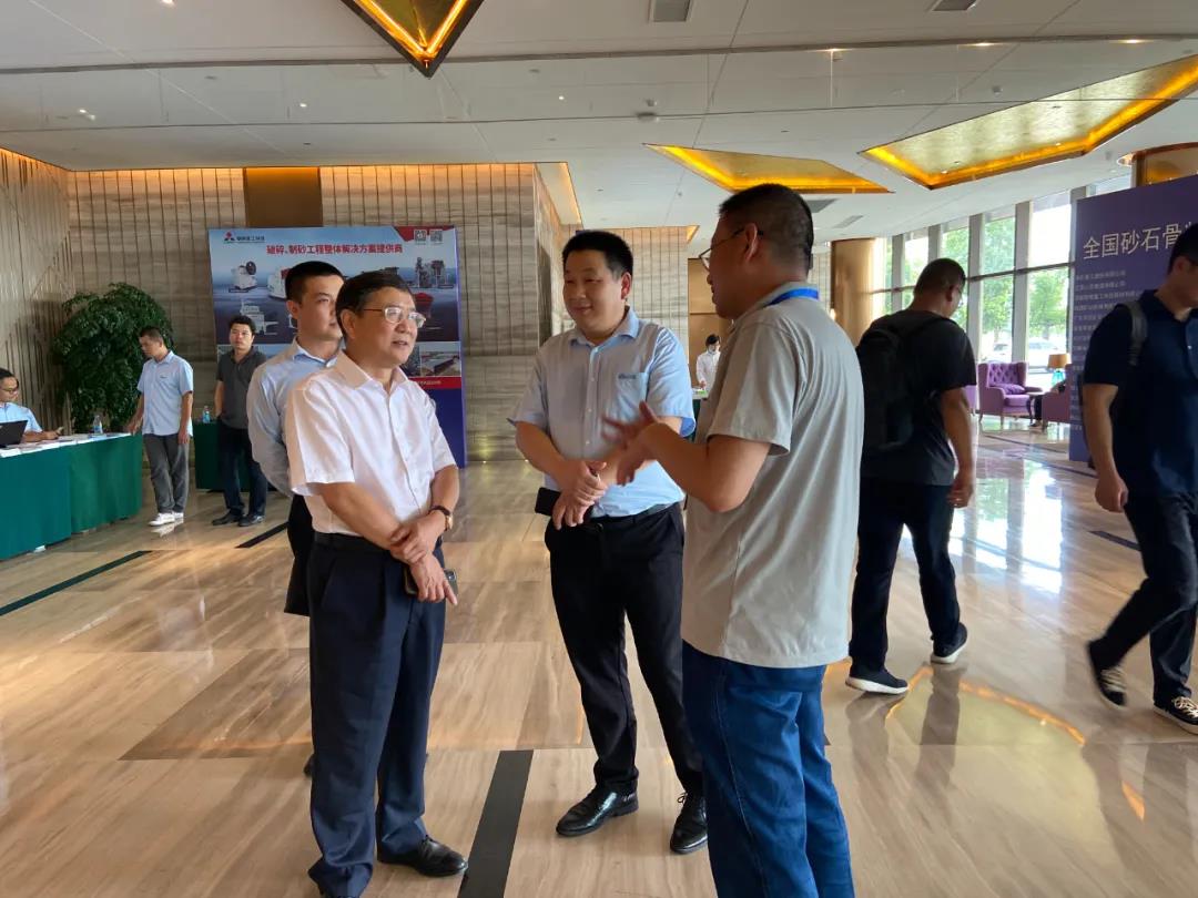 ϺӮVWINɷЯȽպװڰ˽ȫɰʯҵƼ