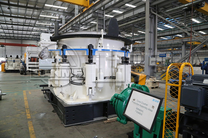 圆锥破碎机为什么会突然卡壳?