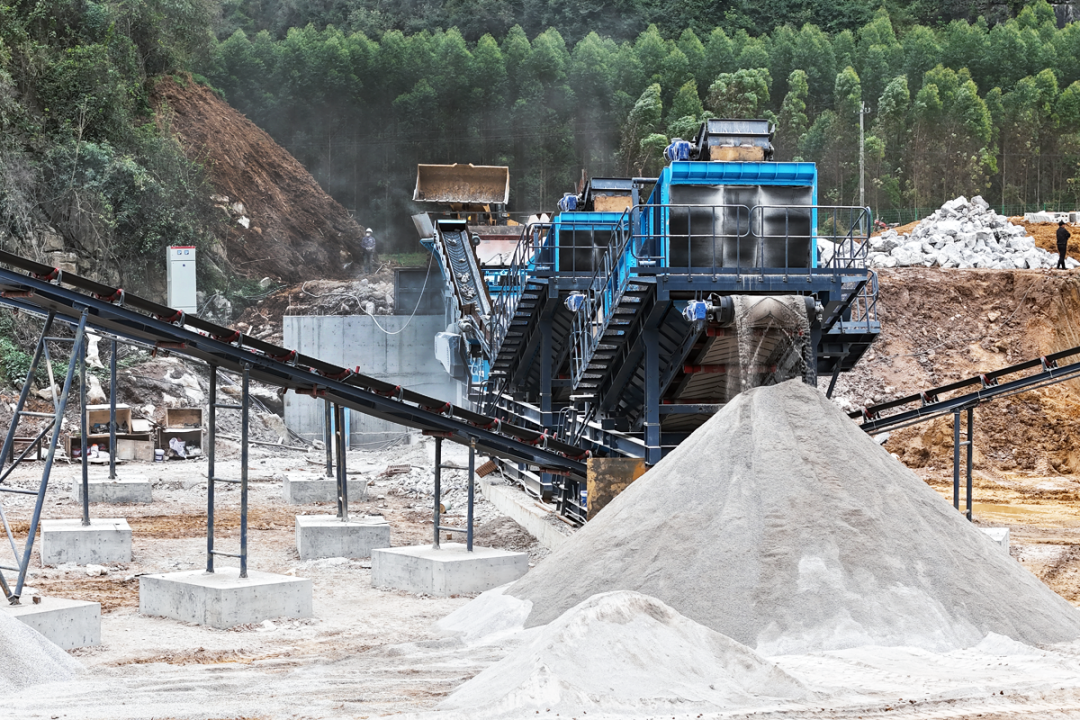 投产|德赢VWIN雪橇式模块化破碎筛分装备助力广西石灰石破碎项目建设
